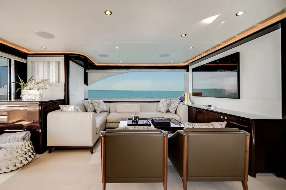 Dreams, 2022 Ocean Alexander, photo 82