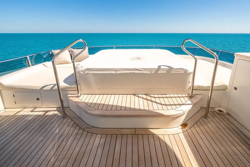 Dreams, 2022 Ocean Alexander, photo 101