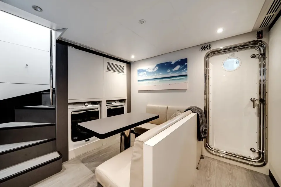 Dreams, 2022 Ocean Alexander, photo 105