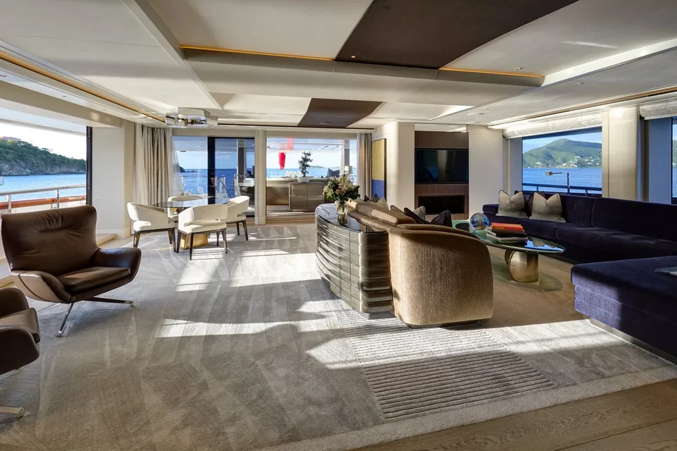 Vanish, 2021 Feadship Custom, photo 2
