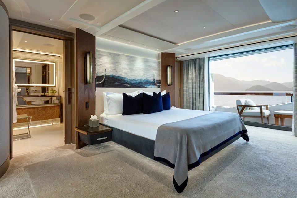 Vanish, 2021 Feadship Custom, photo 9