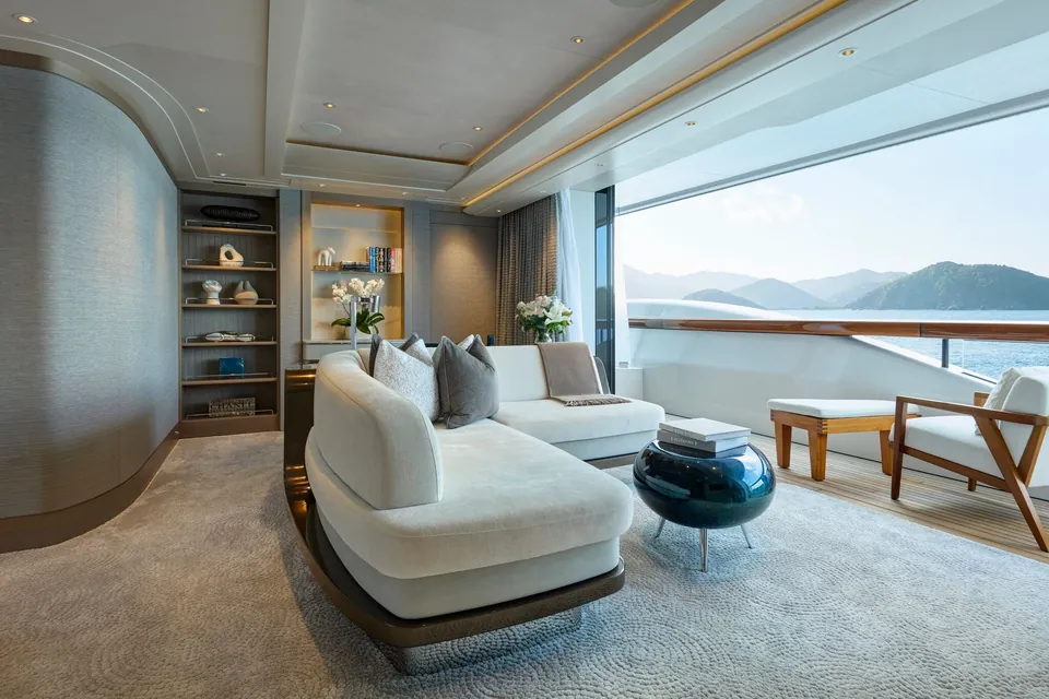 Vanish, 2021 Feadship Custom, photo 10