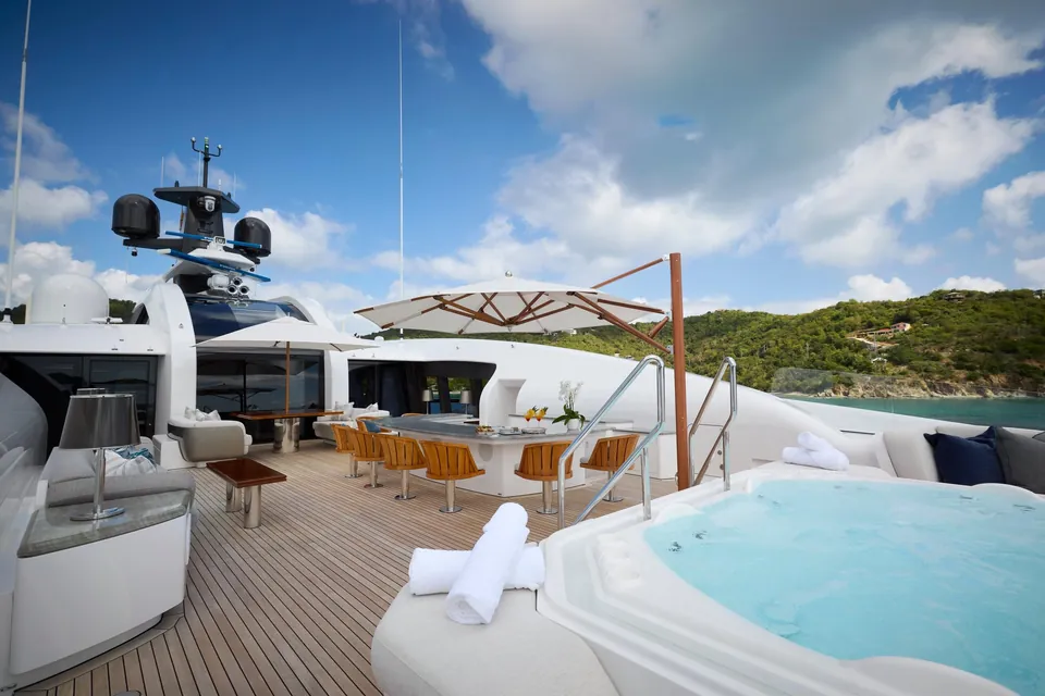 Vanish, 2021 Feadship Custom, photo 22
