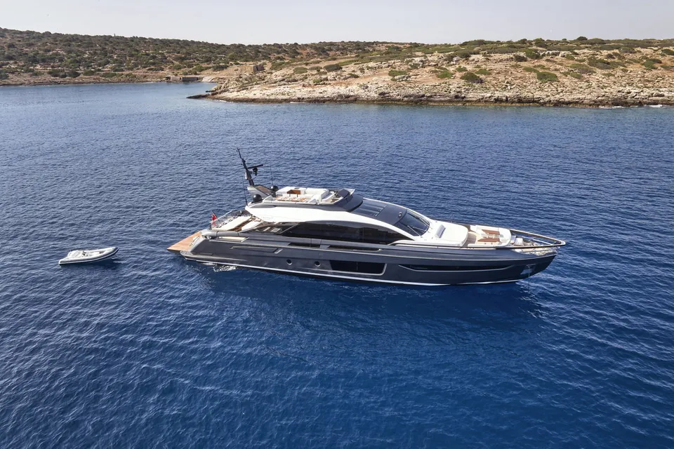 D Five, 2021 Azimut S10, photo 11