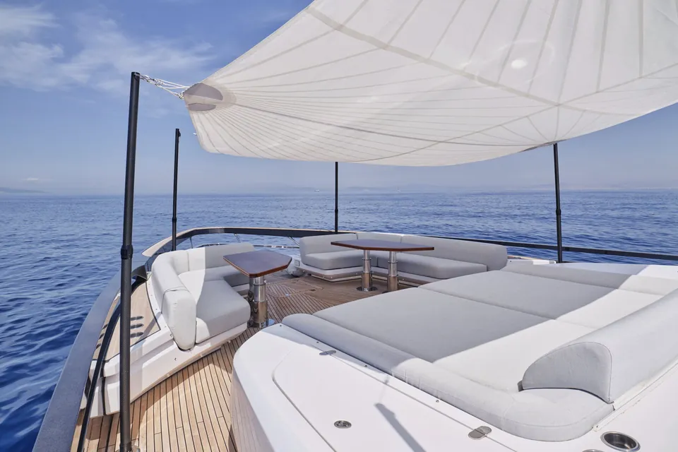 D Five, 2021 Azimut S10, photo 20