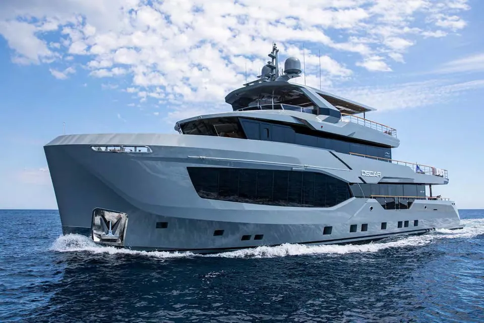 Oscar, 2023 Numarine 37XP, photo 3