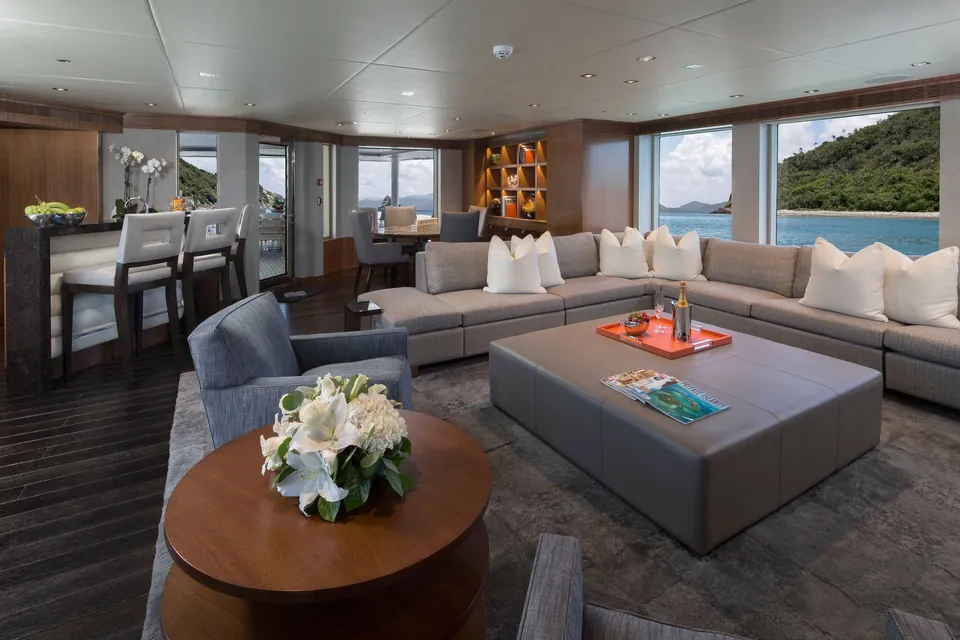 Muchos Mas, 2016 Crescent Yachts Custom, photo 8