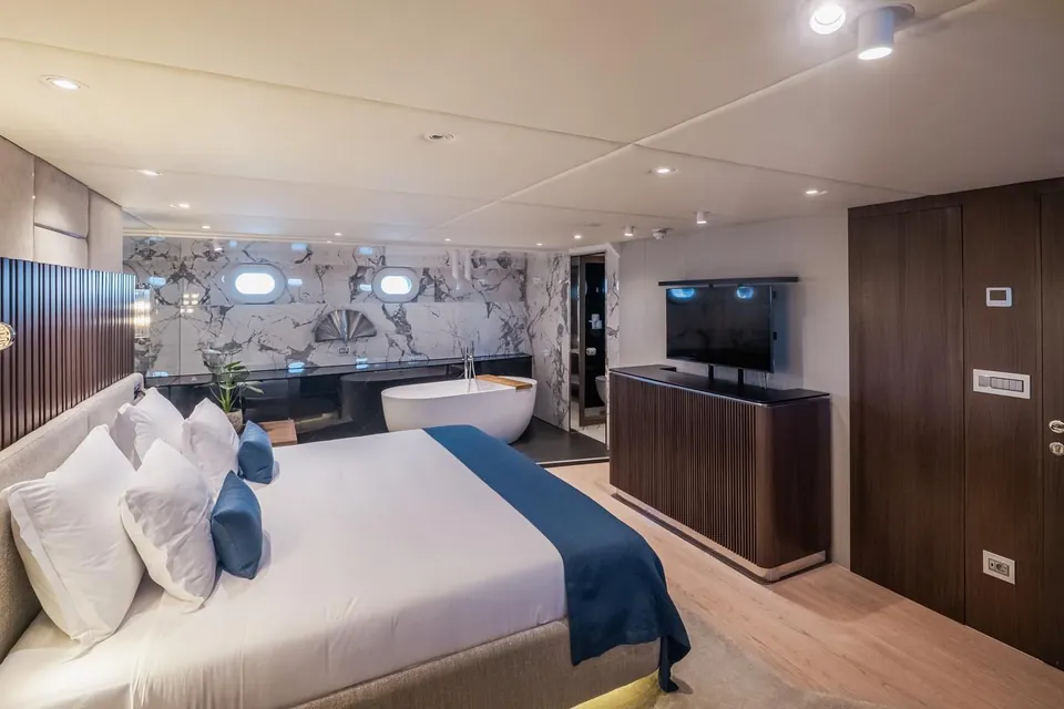Clase Azul, 2022 Tramontana Yachts, photo 15
