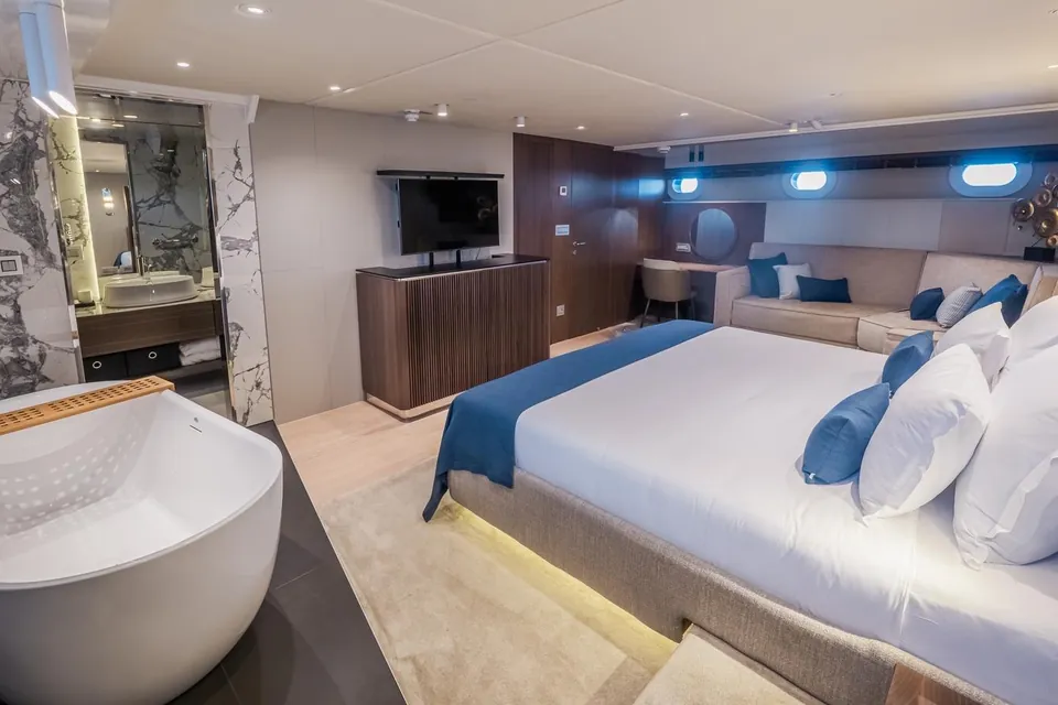Clase Azul, 2022 Tramontana Yachts, photo 16