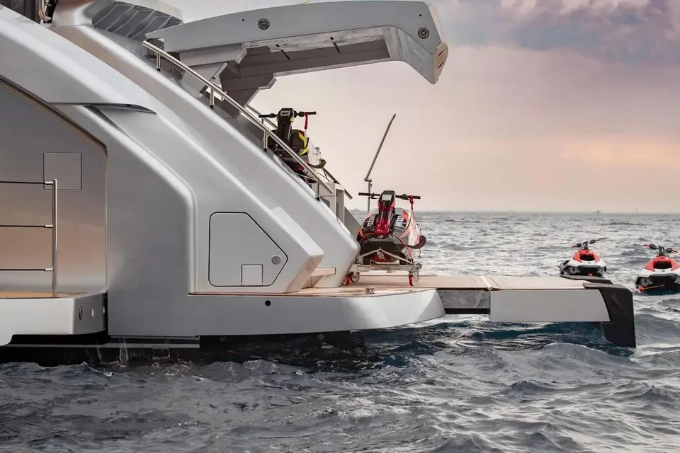 Arina, 2024 Pershing, photo 21