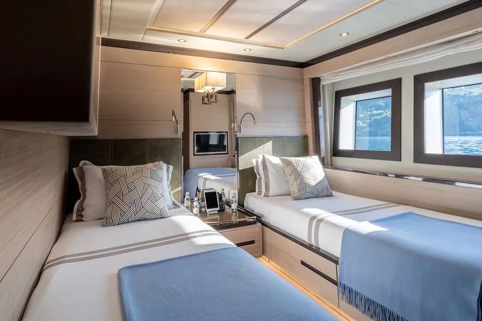 Elizabeth, 2021 Benetti Fast 125, photo 17