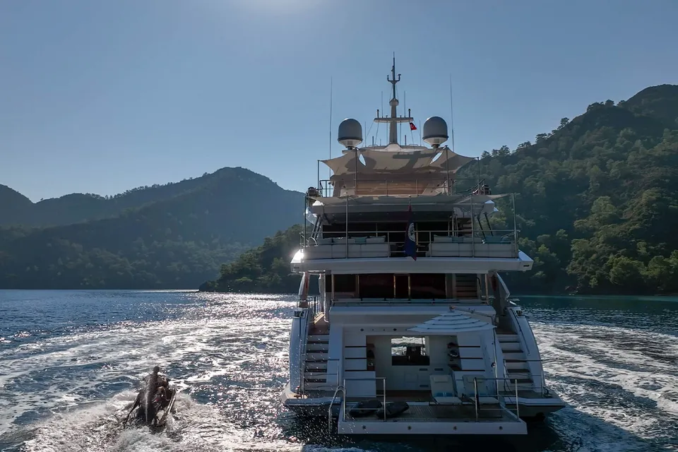 Elizabeth, 2021 Benetti Fast 125, photo 20