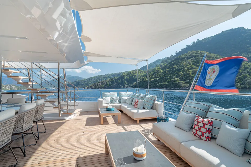 Elizabeth, 2021 Benetti Fast 125, photo 42