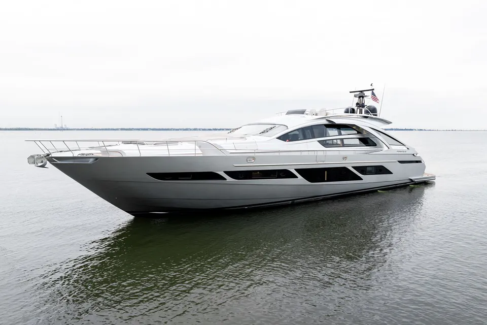 Stallion, 2022 Pershing 9X, photo 3