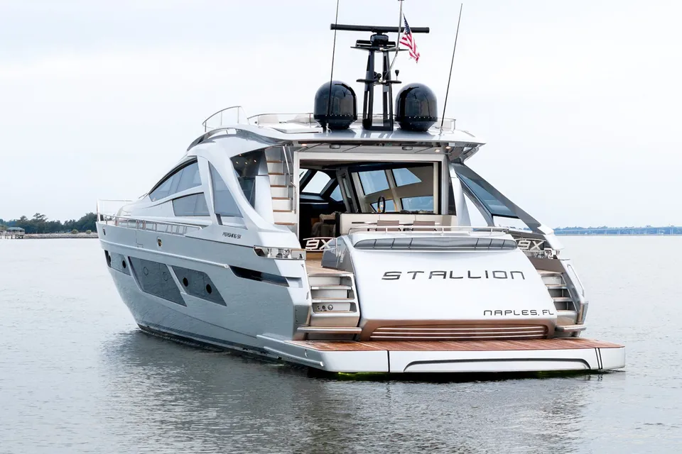Stallion, 2022 Pershing 9X, photo 5
