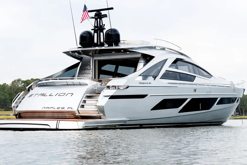 Stallion, 2022 Pershing 9X, photo 9