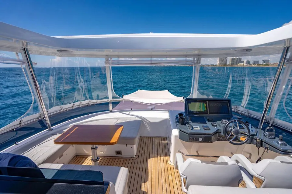 Nivasa, 2022 Sirena Yachts Sirena 68, photo 24