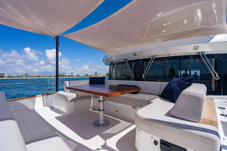 Nivasa, 2022 Sirena Yachts Sirena 68, photo 28