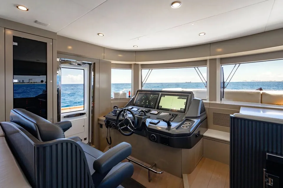Nivasa, 2022 Sirena Yachts Sirena 68, photo 46
