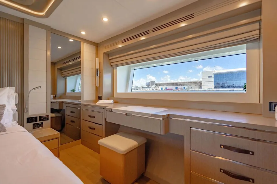 Nivasa, 2022 Sirena Yachts Sirena 68, photo 48
