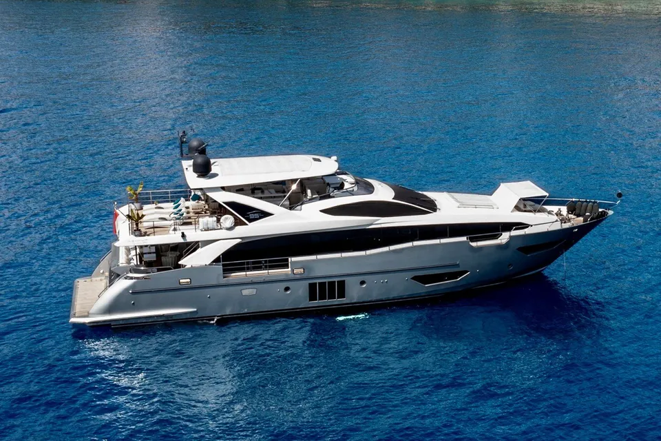 Anastasia V, 2017 Azimut, photo 3