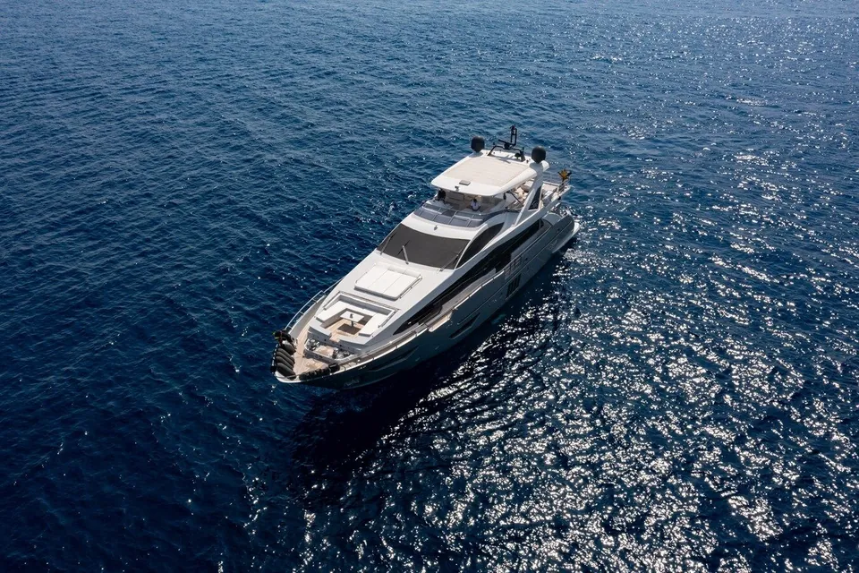 Anastasia V, 2017 Azimut, photo 6