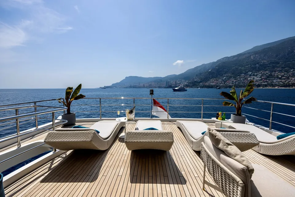 Anastasia V, 2017 Azimut, photo 17