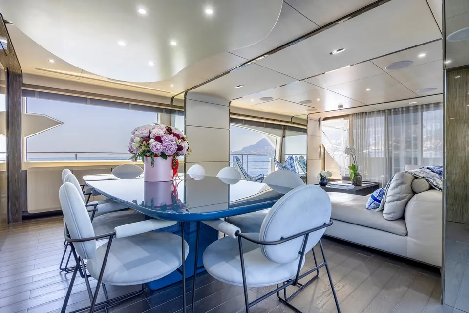 Anastasia V, 2017 Azimut, photo 20