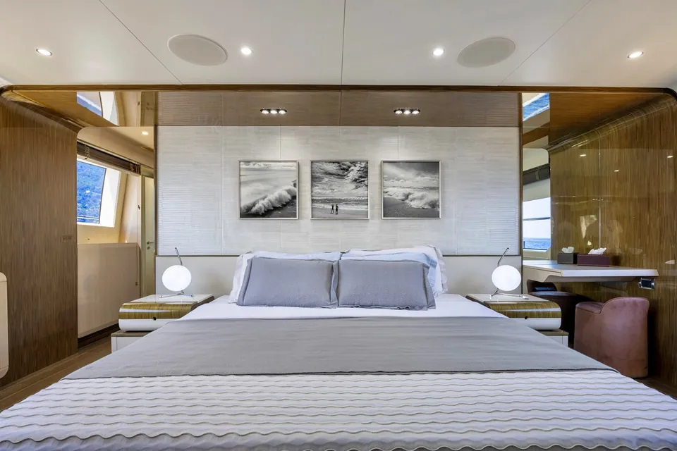 Anastasia V, 2017 Azimut, photo 24
