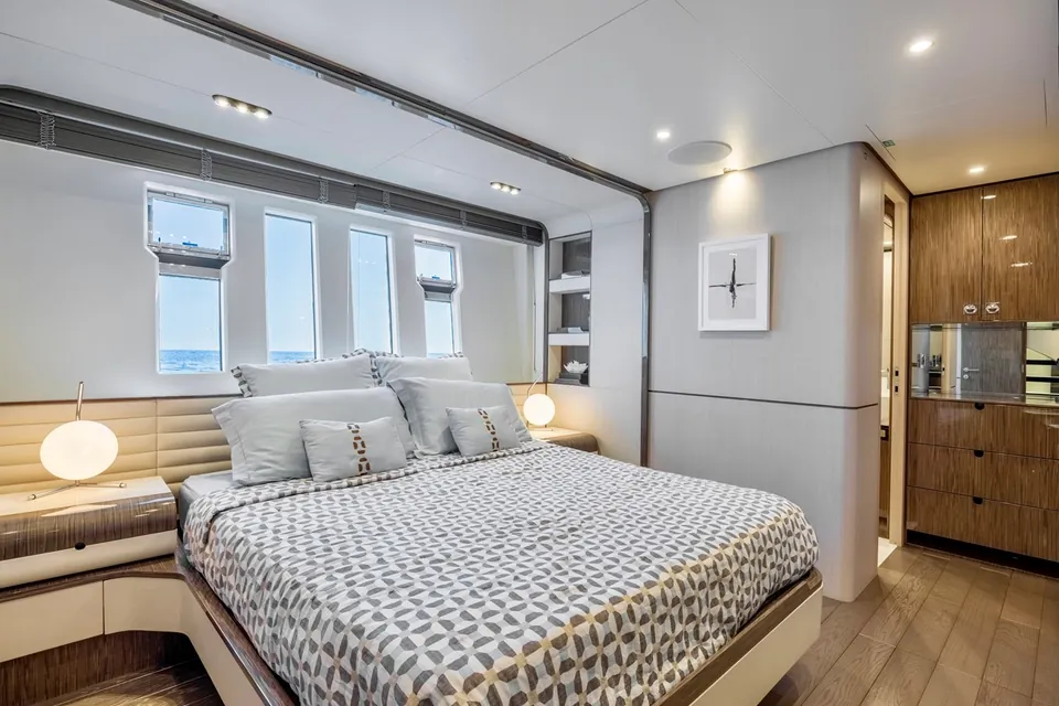 Anastasia V, 2017 Azimut, photo 26