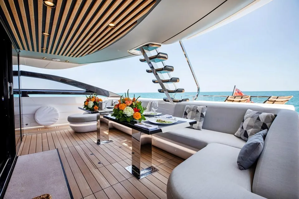 Lance West, 2021 Azimut, photo 11