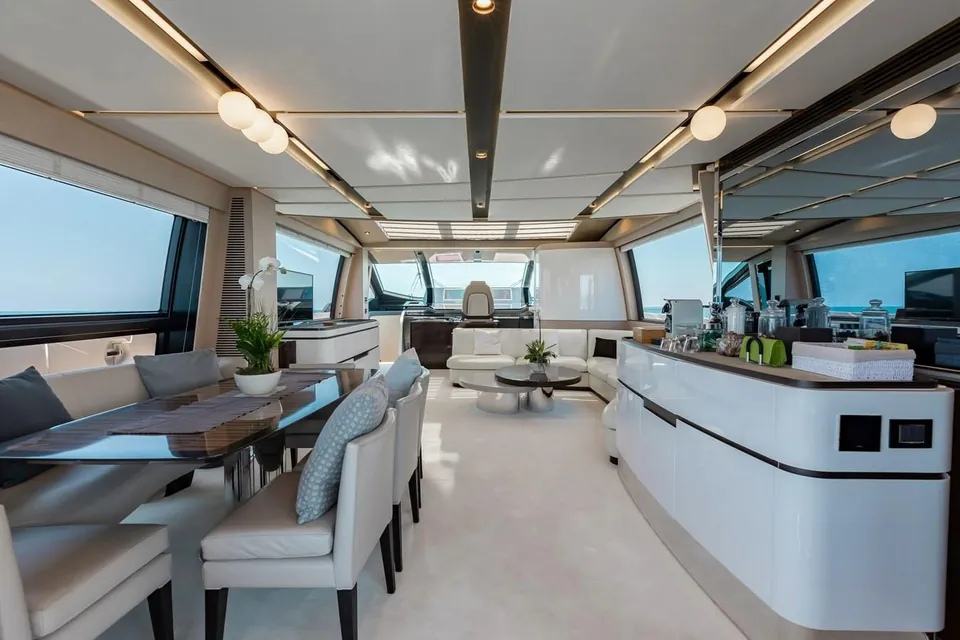 Lance West, 2021 Azimut, photo 14