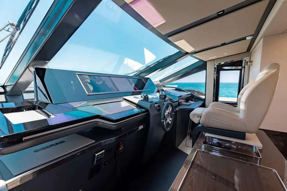 Lance West, 2021 Azimut, photo 16