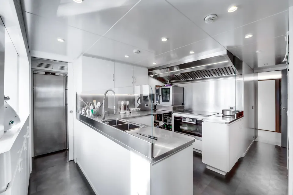 L.A.U.L, 2019 Extra Yachts X130 Triplex, photo 21