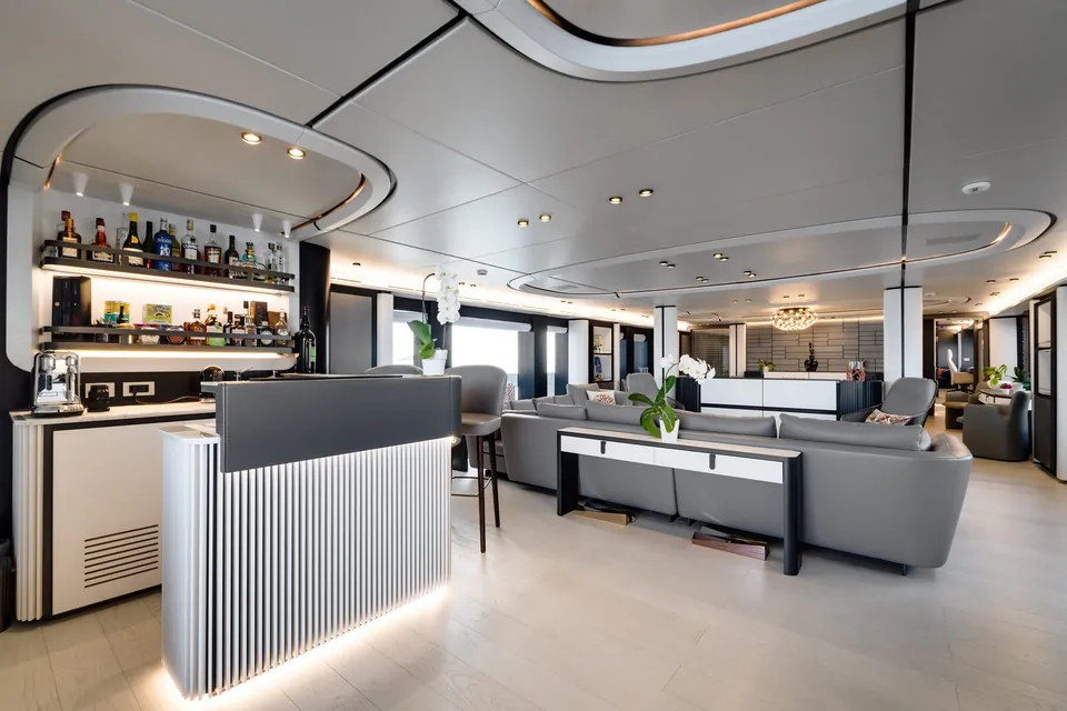 L.A.U.L, 2019 Extra Yachts X130 Triplex, photo 6