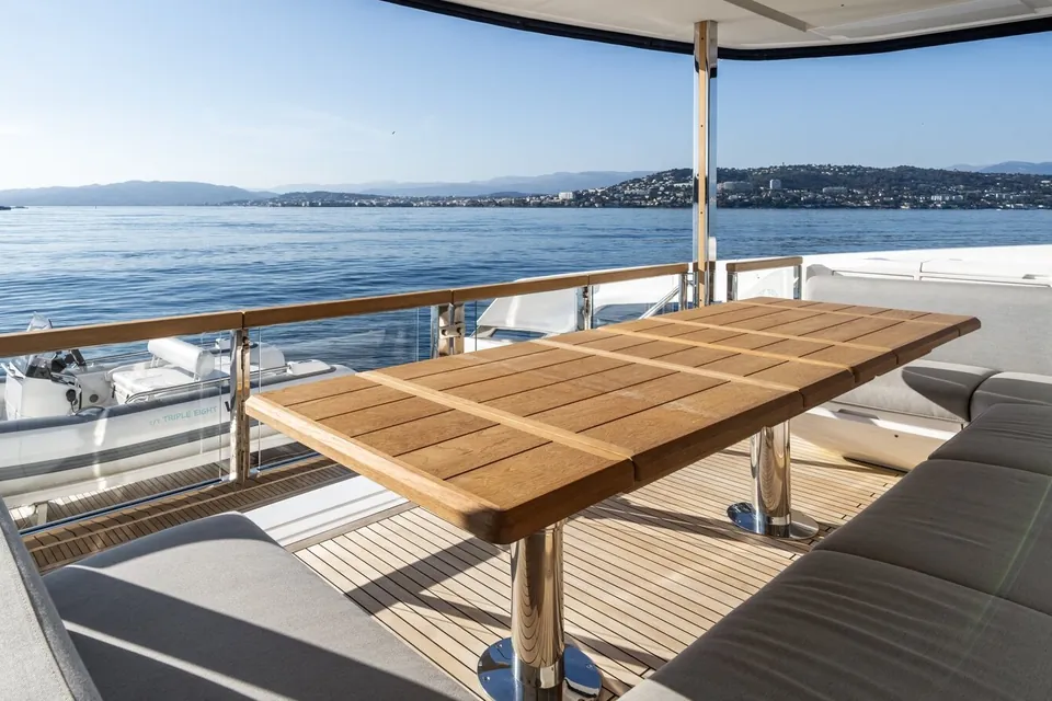 Triple Eight, 2021 Sunseeker 90 Ocean, photo 42