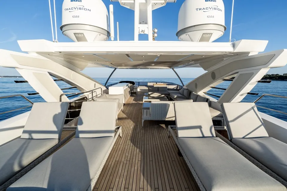 Triple Eight, 2021 Sunseeker 90 Ocean, photo 44