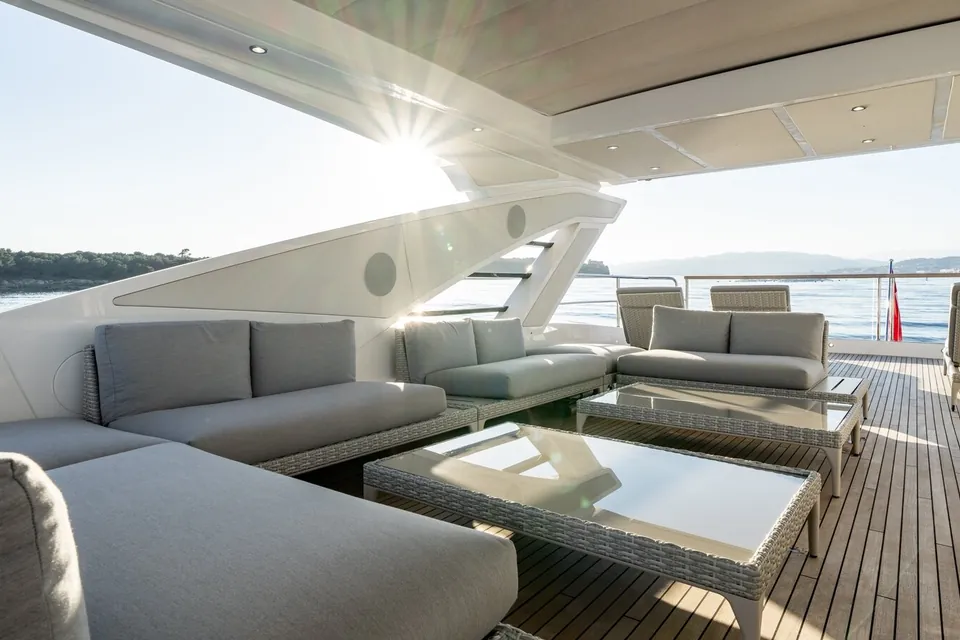 Triple Eight, 2021 Sunseeker 90 Ocean, photo 45