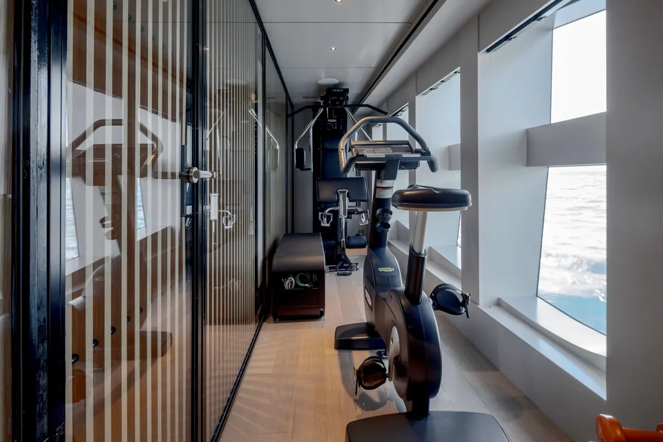QM, 2019 Numarine 32XP, photo 21