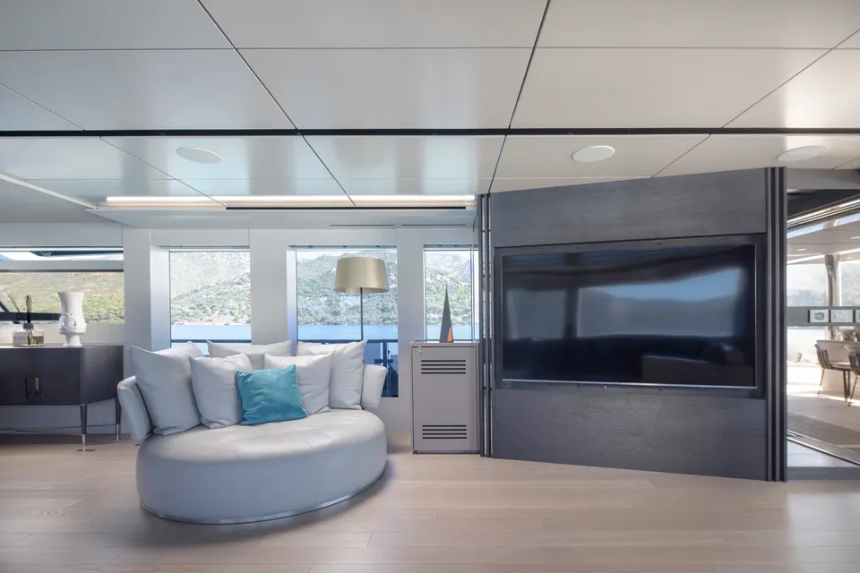 QM, 2019 Numarine 32XP, photo 39