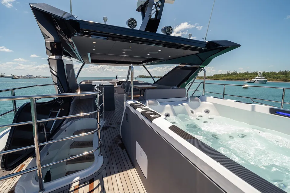 Hideout, 2025 Sunseeker, photo 12
