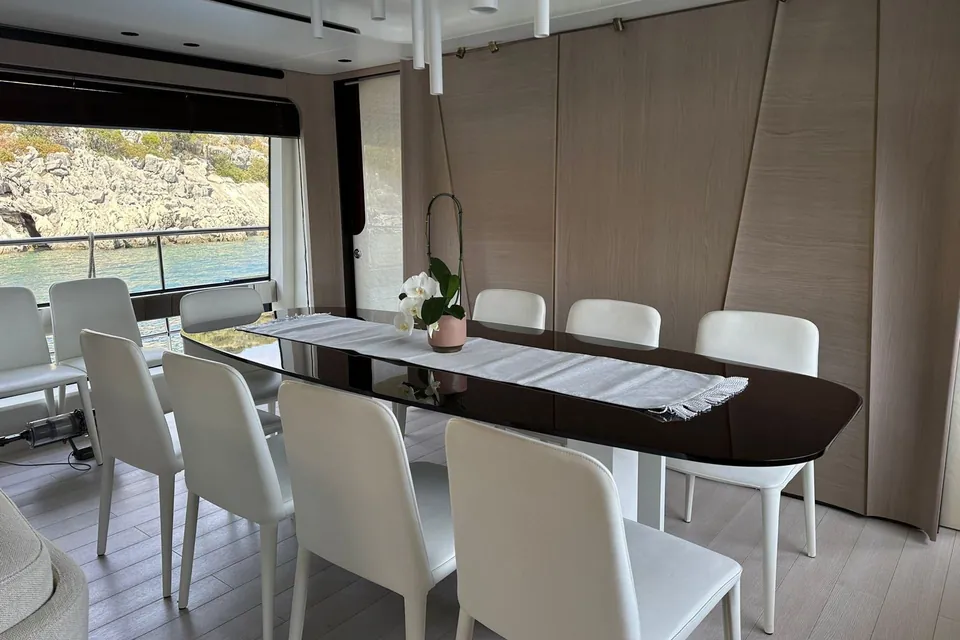 Betty, 2023 Azimut Grande 27M, photo 13