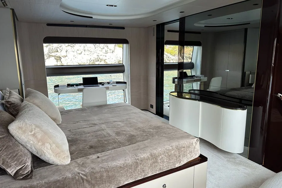 Betty, 2023 Azimut Grande 27M, photo 14
