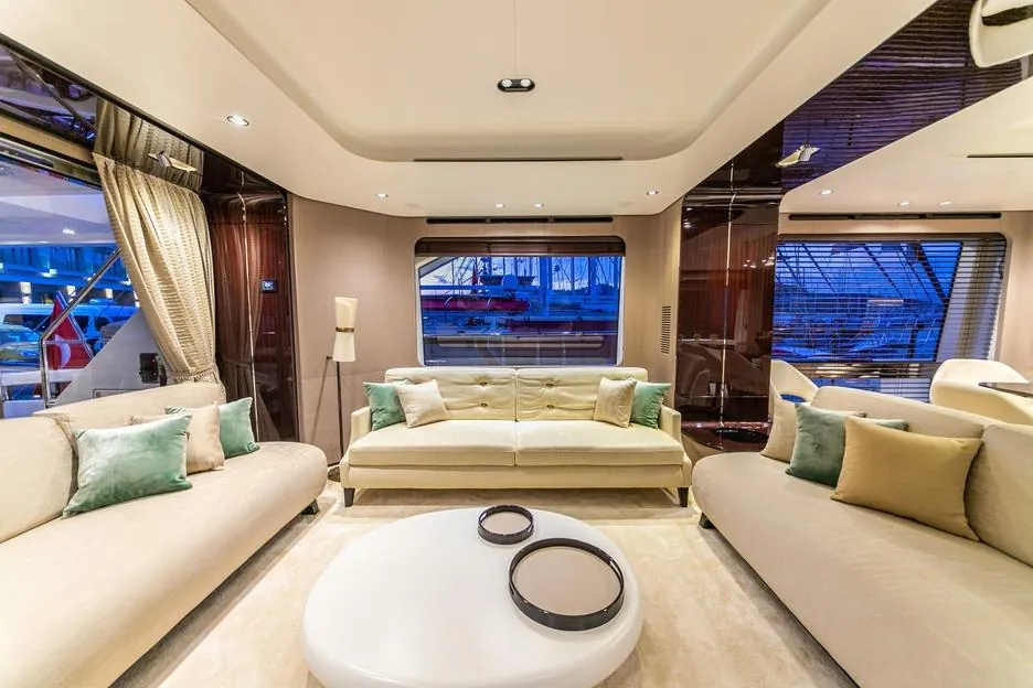 Nirvana by the Sea, 2019 Azimut Grande 27M, photo 4