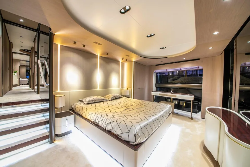 Nirvana by the Sea, 2019 Azimut Grande 27M, photo 7
