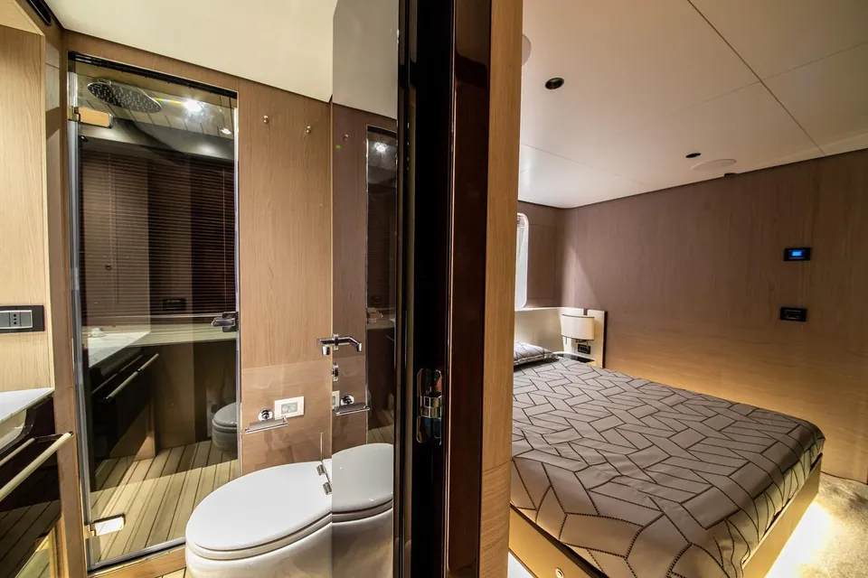 Nirvana by the Sea, 2019 Azimut Grande 27M, photo 12