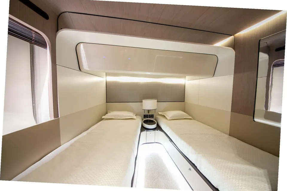 Nirvana by the Sea, 2019 Azimut Grande 27M, photo 13