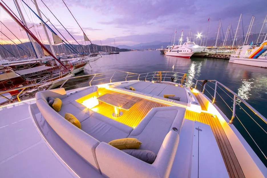 Nirvana by the Sea, 2019 Azimut Grande 27M, photo 17