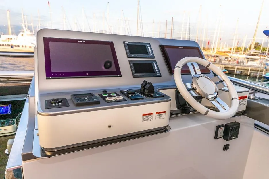 Nirvana by the Sea, 2019 Azimut Grande 27M, photo 24