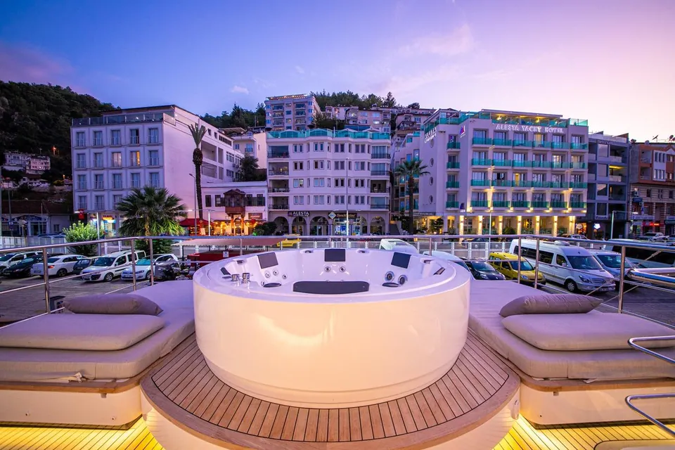 Nirvana by the Sea, 2019 Azimut Grande 27M, photo 25